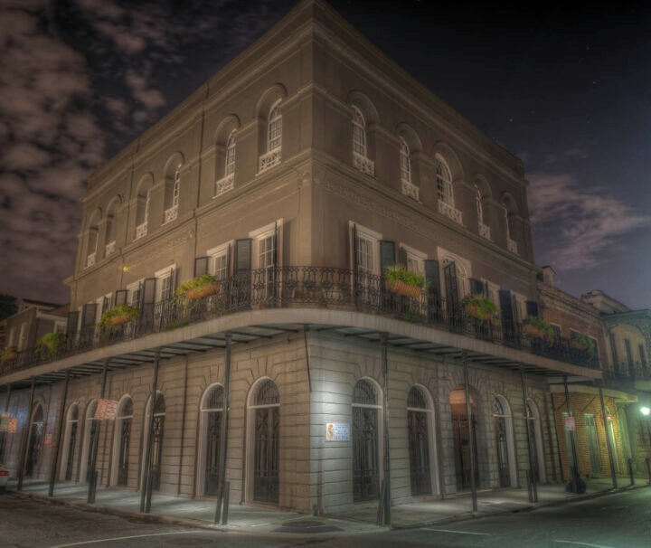 5-in-1 New Orleans Ghost & Mystery Tour